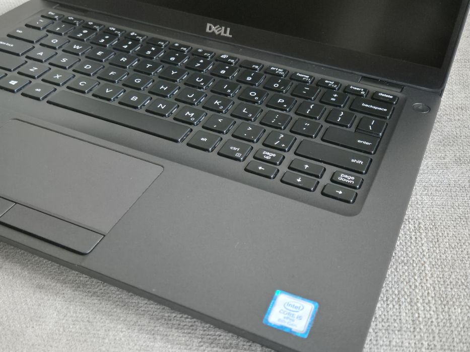 Ноутбук Dell Latitude 5400 14" IPS Intel Core i5-8365U 16GB NVME 256GB