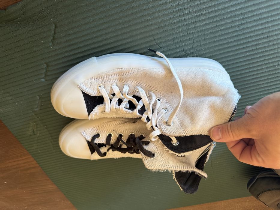 Продам взуття Camper