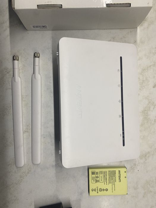 3G/4GLTE WiFi роутер ANTENITI B535-LTE , Працює від павербанка.