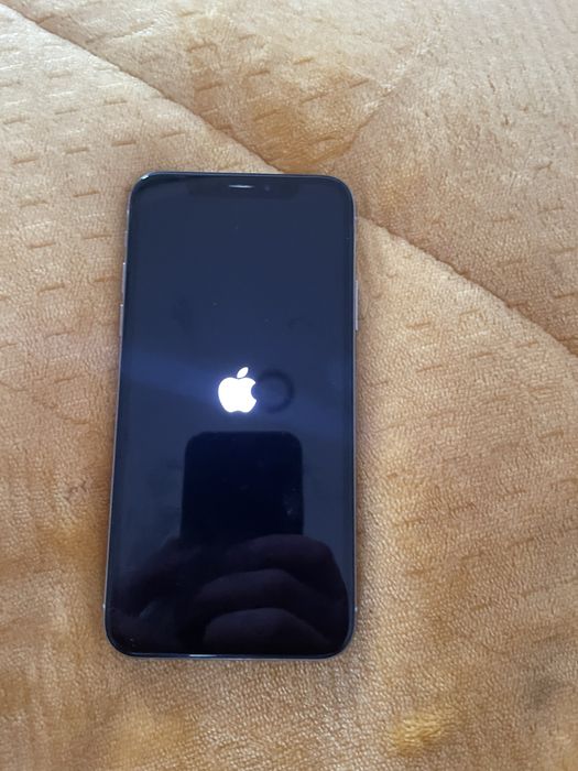 Iphone xs 64g em bom estado