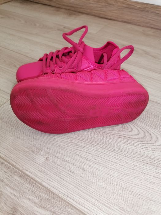 Adidasy dziewczęce rozmiar 26