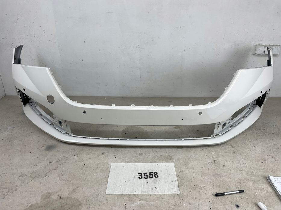 skoda scala zderzak przód przedni 657807221