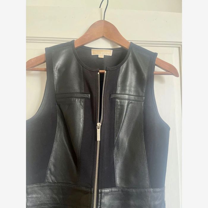Vestido de couro Michael Kors