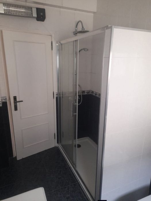 Apartamento T3 em Vale de Figueira, São Jo