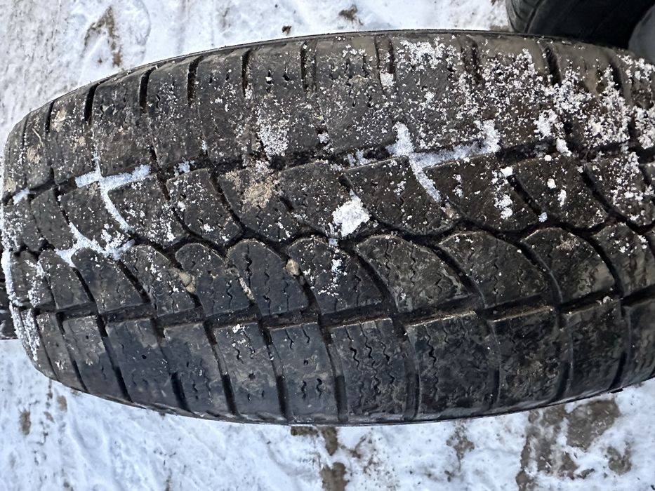 Продам диски з резиною 215/65/16 5x120