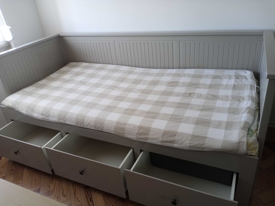 Estrutura de cama solteiro/casal Hemnes