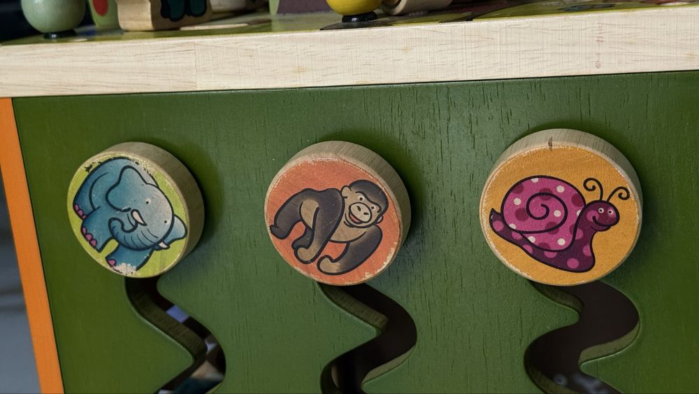 Бізі куб Battat