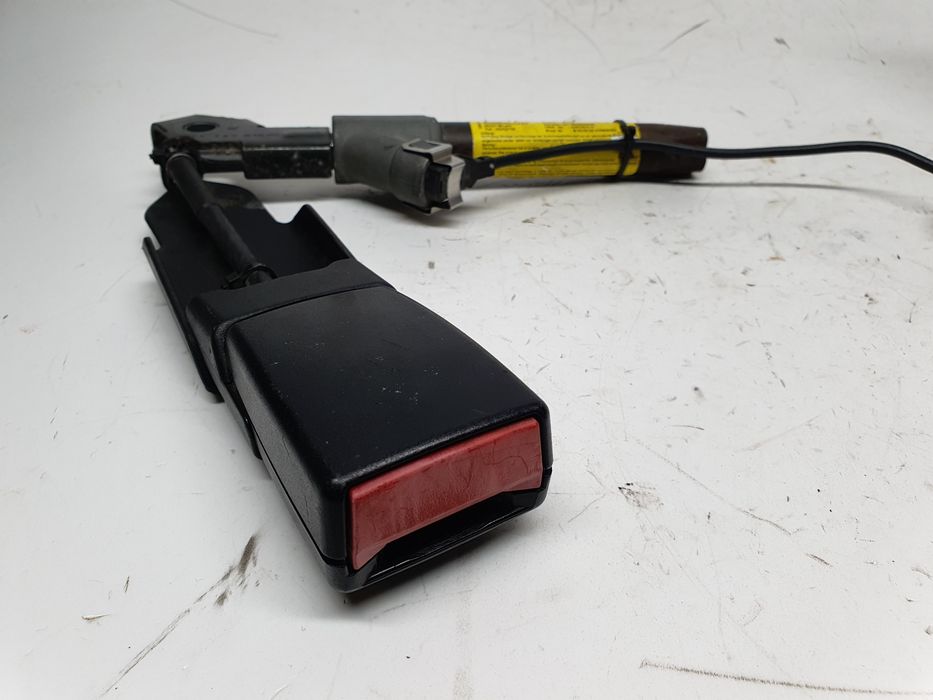 Encaixe de cinto frente direito RENAULT Kangoo (KC0/1_)