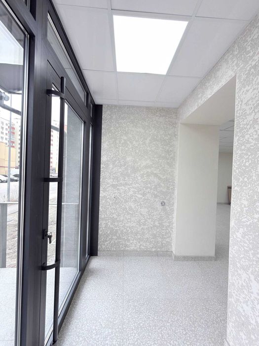 Оренда приміщення з новим ремонтом. 52м2. Левада.