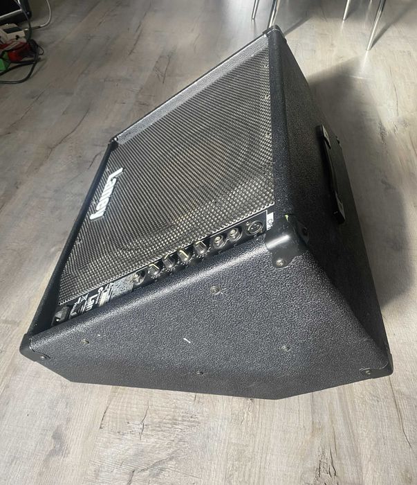 Laney CP12 - aktywna kolumna odsłuchowa