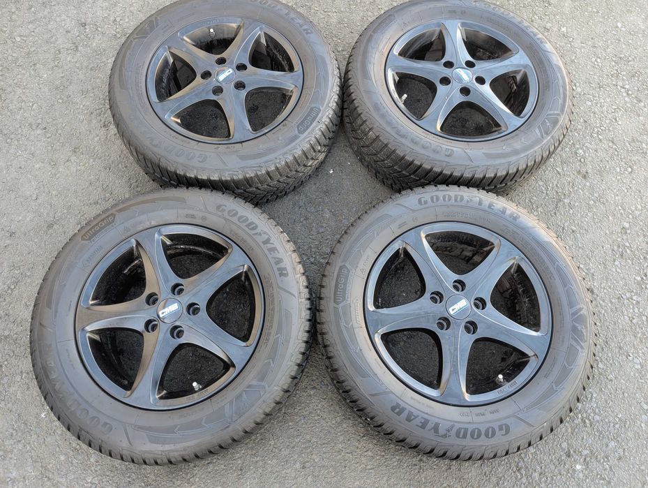 Komplet kół CMS Ford Kuga 6,5jx16 et50 215/65 r16 goodyear zima