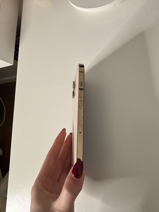 iPhone 12 Pro Max 256GB Gold – Excelente estado + caixa