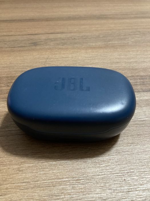 JBL Headphones/Auriculares