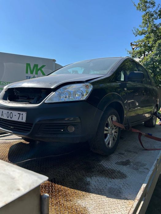 Opel zafira opel zafira 1.7 дизель