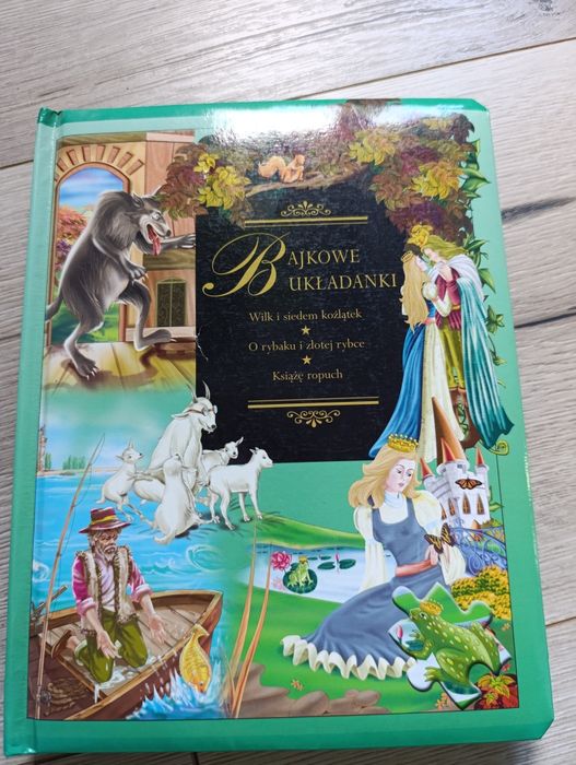 Książka z puzzlami