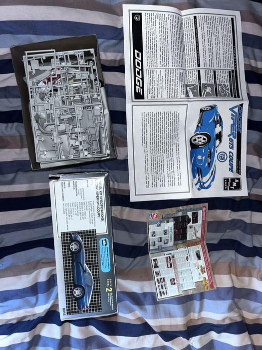 Dodge Viper GTS Coupe AMT/ERTL 8055 1:25 — model do sklejania