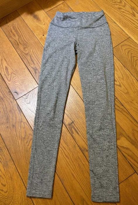 Legginsy szare sportowe S dopasowane