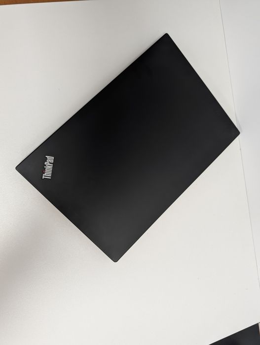 Уцінка! Ноутбук Lenovo ThinkPad T15 G1/i5-10210U/16GB/256M2/FHD/15"