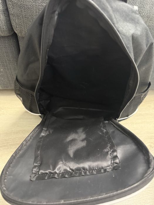 Mochila média preta