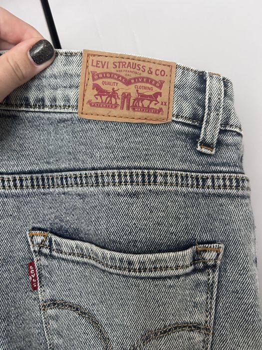 Штани Levi нові