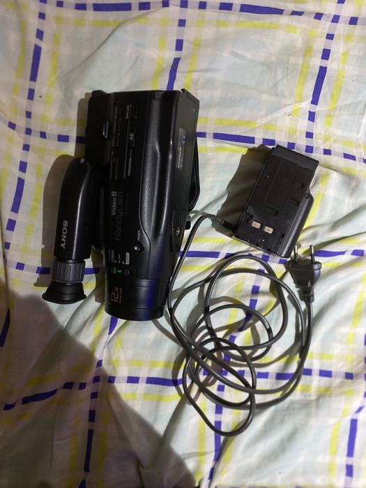 Câmera Sony Vídeo 8 Handycam