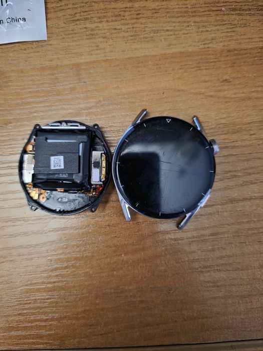 Smartwatch huawei gt3 uszkodzony