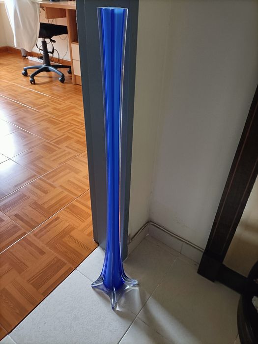 Solitário vidro azul cobalto 90 cm de altura