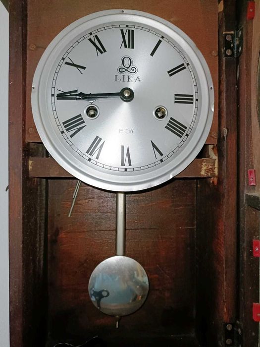 OPORTUNIDADE :: Relógio parede +40anos - LIKA Muito bom estado