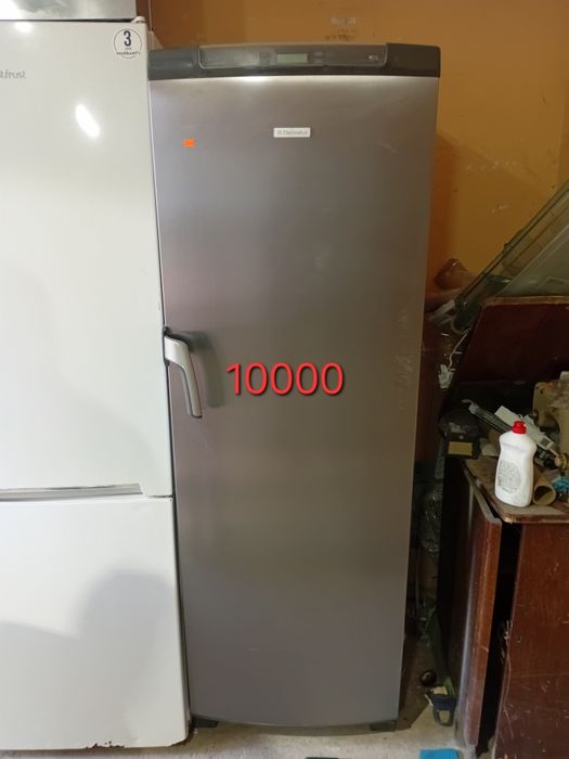 Морозильна камера  BOSCH HFUIY747BCGсуха замороз.