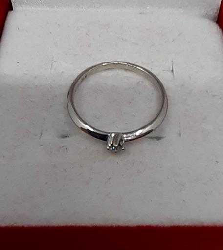 Złoty pierścionek diament PR.585 W:1,18gr R.11 InterSKLEP