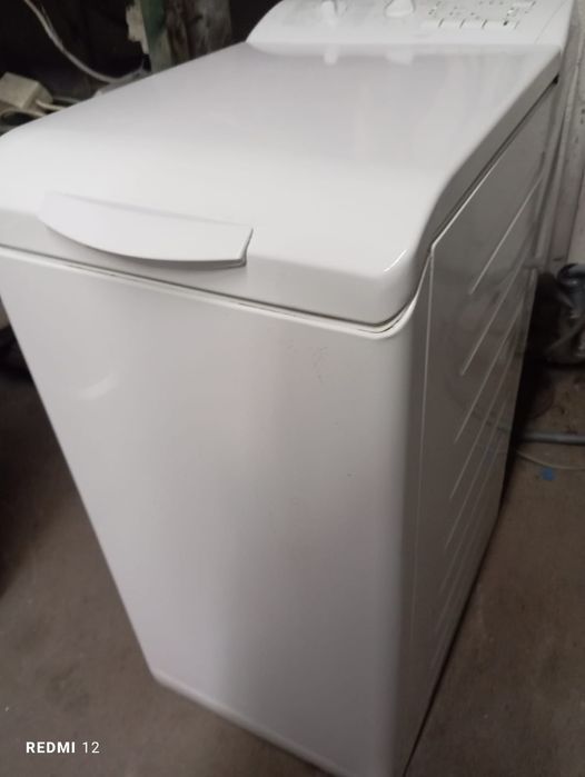 Máquina  lavar roupa
