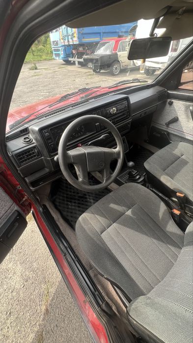 Продам Golf 2 1,6 бензин