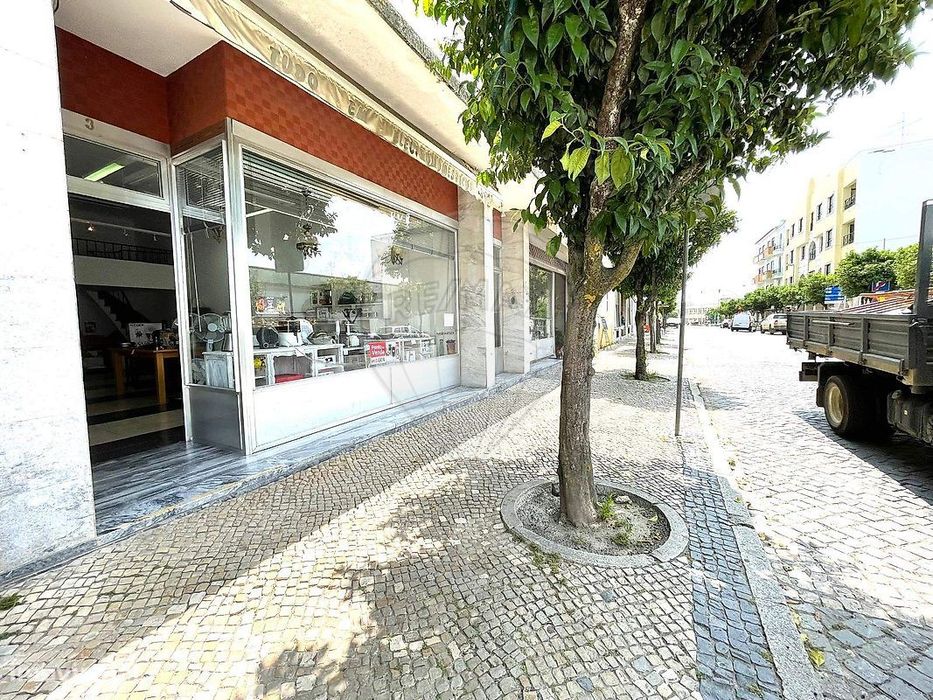 Loja  para arrendamento