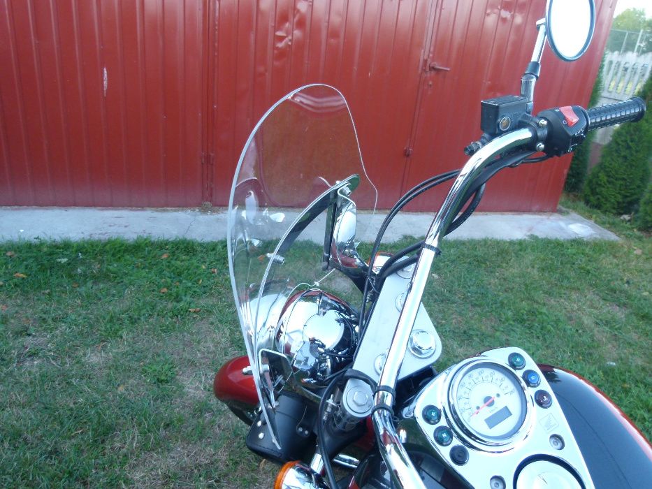 Honda shadow VT 125 szyba gmol