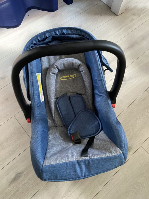 Fotelik samochodowy niemowlęcy