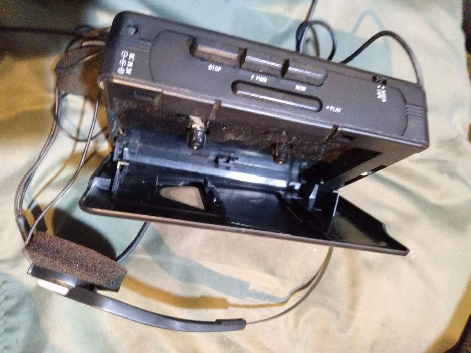 Walkman sprawny..