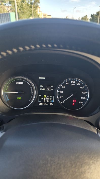 Mitsubishi outlander PHEV 2.0 híbrido plug-in  2014