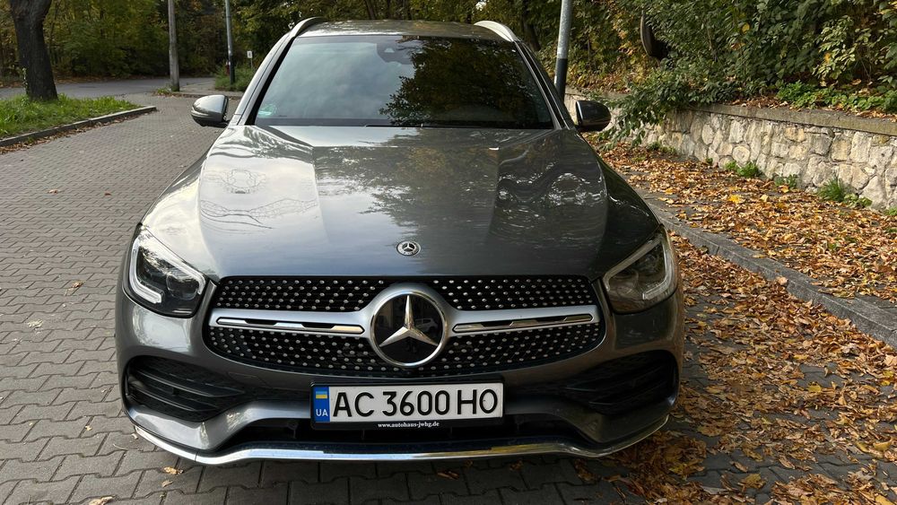 Продам Mercedes Glc 2019