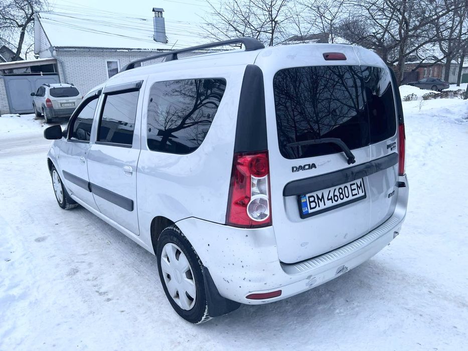 Продам  DACIA LOGAN 7 місьць