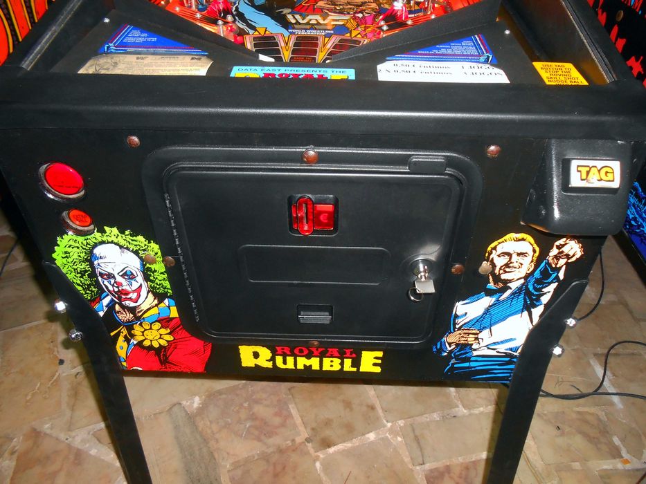 Flipper Royal Rumble Sacavém E Prior Velho • OLX Portugal