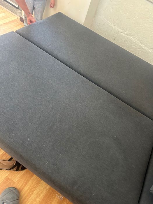 Sofá cama com arrumação