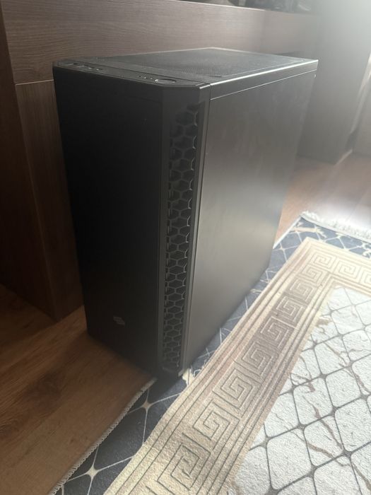 Sprzedam komputer gamingowy