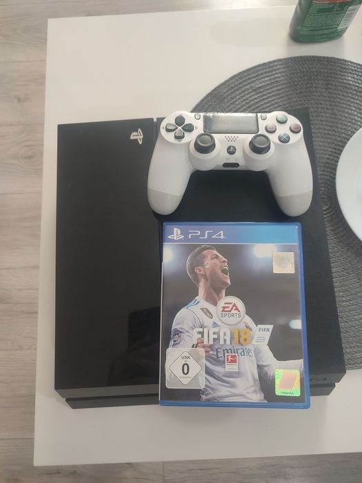 PlayStation 4 + fifa