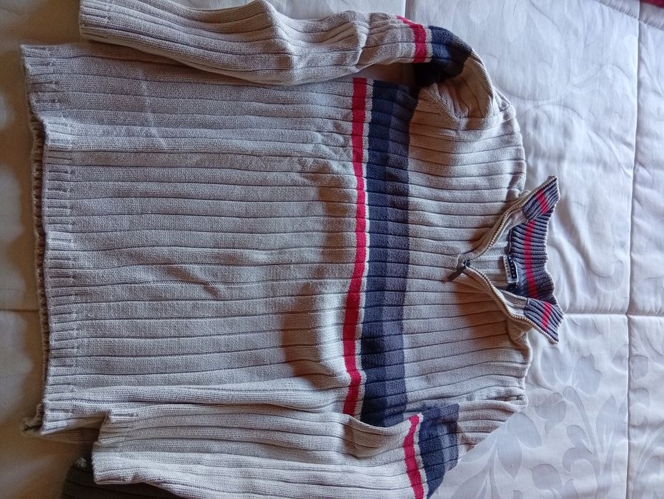 Camisola e casaco de homem