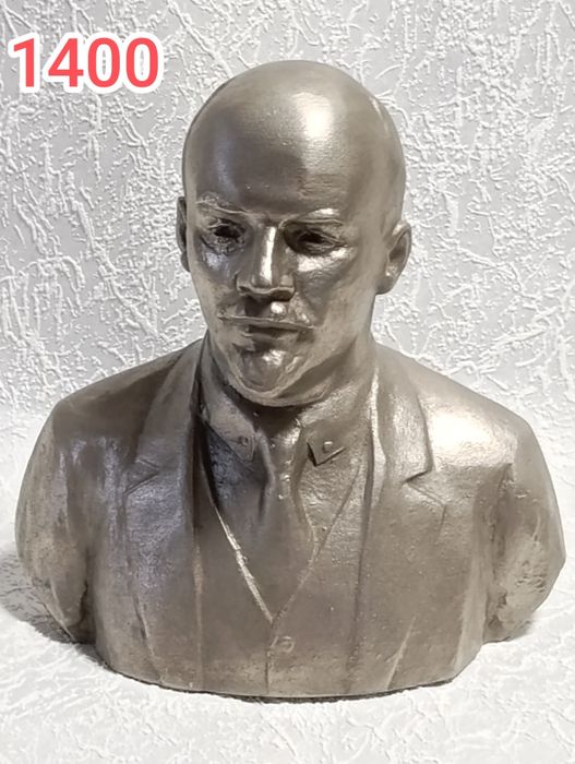 Бюсты , в коллекцию.