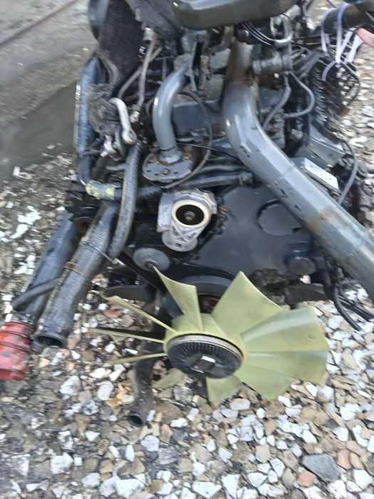 Silnik +Skrzynia Biegów Cumins  Daf 210 km