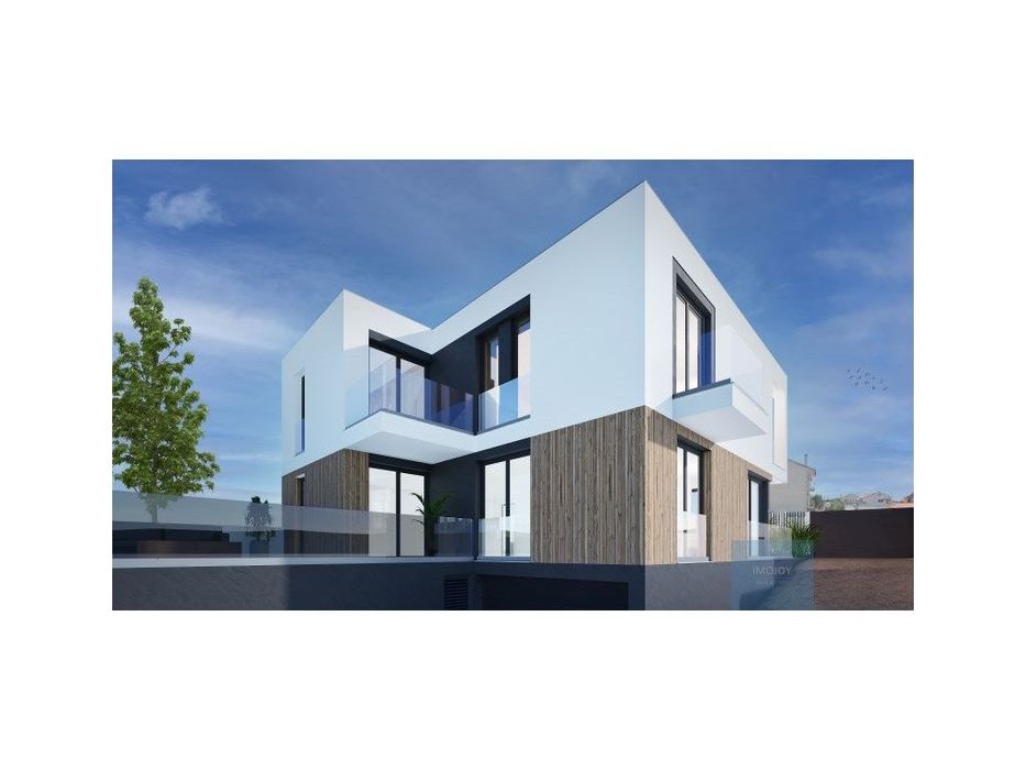 Moradia T4 Chave na Mão a Construir em Trajouce
