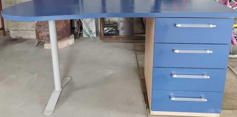 biurko szkolne biurowe