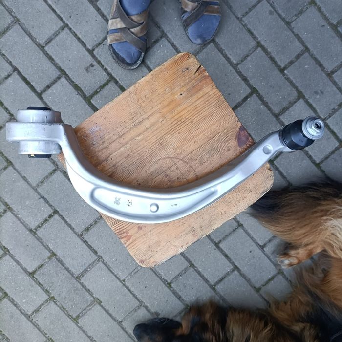 Sprzedam nowe wachacze dolne Febi Audi A4 B8 2011