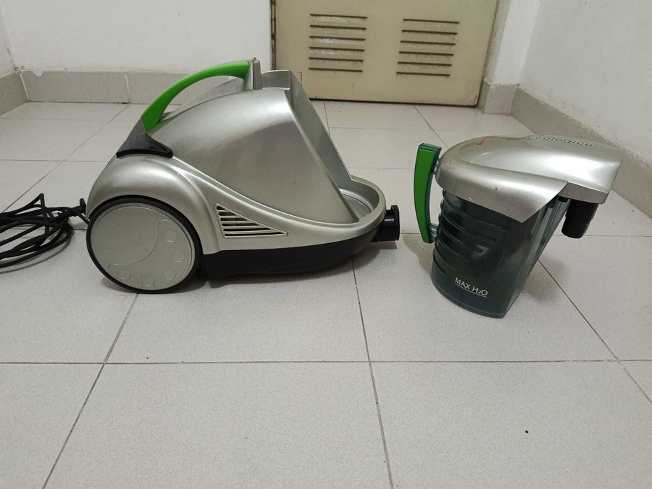 Aspirador de Água Polti Lecologico (Sem Saco) + Acessórios – Ideal Alergias